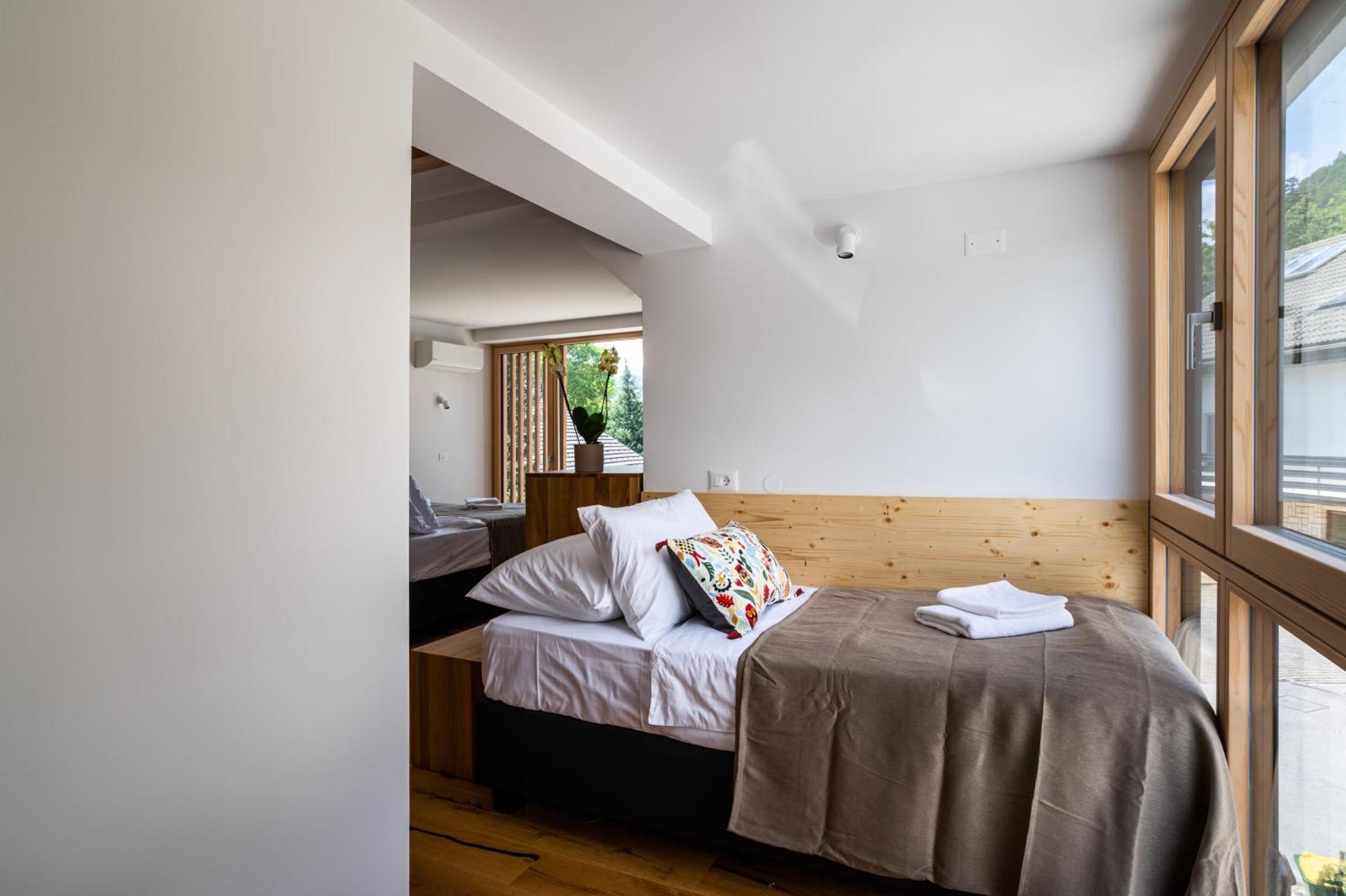 Ferienwohnung Lucka Bled Quiet Location, Free Bikes, Big Garden, Doctor Exterior foto