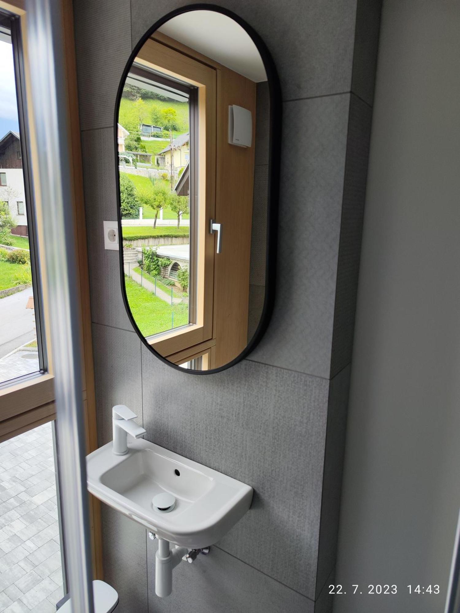 Ferienwohnung Lucka Bled Quiet Location, Free Bikes, Big Garden, Doctor Exterior foto