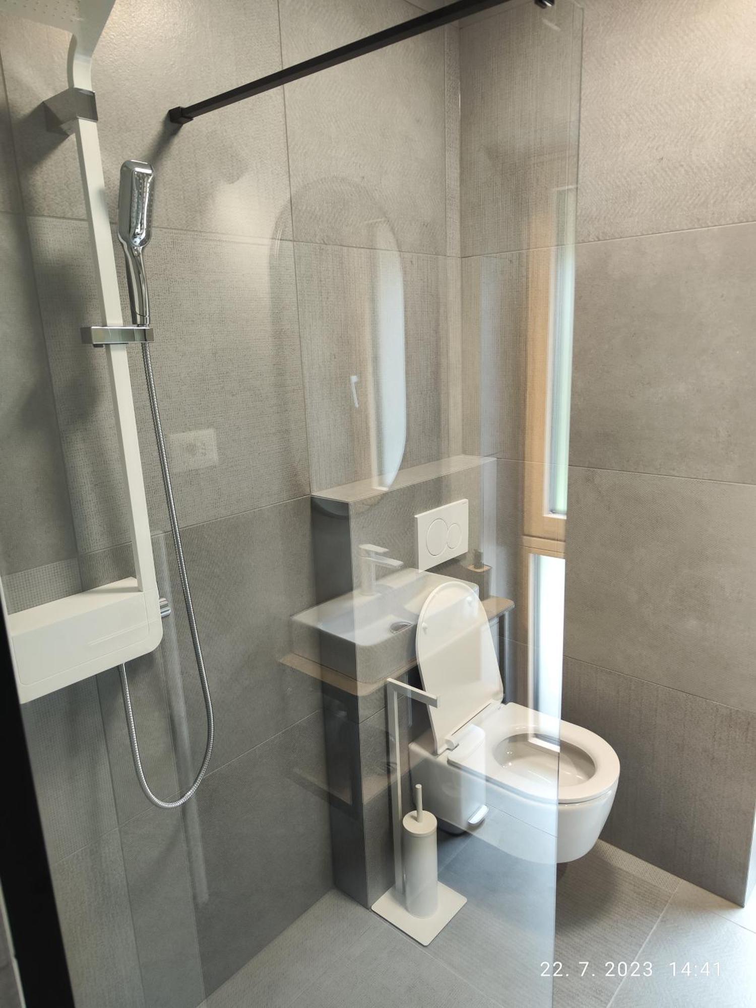 Ferienwohnung Lucka Bled Quiet Location, Free Bikes, Big Garden, Doctor Exterior foto